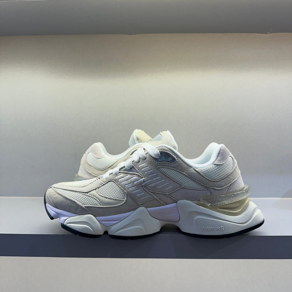 New Balance 9060 Moonbeam Sea Salt (Pronta Entrega)