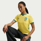 Camisa Feminina Seleção Brasileira 2026/27 I (Concept)