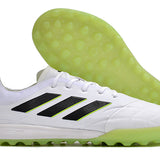 Chuteira Society Copa Pure 3–Elegante
