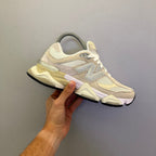 New Balance 9060 Moonbeam Sea Salt (Pronta Entrega)
