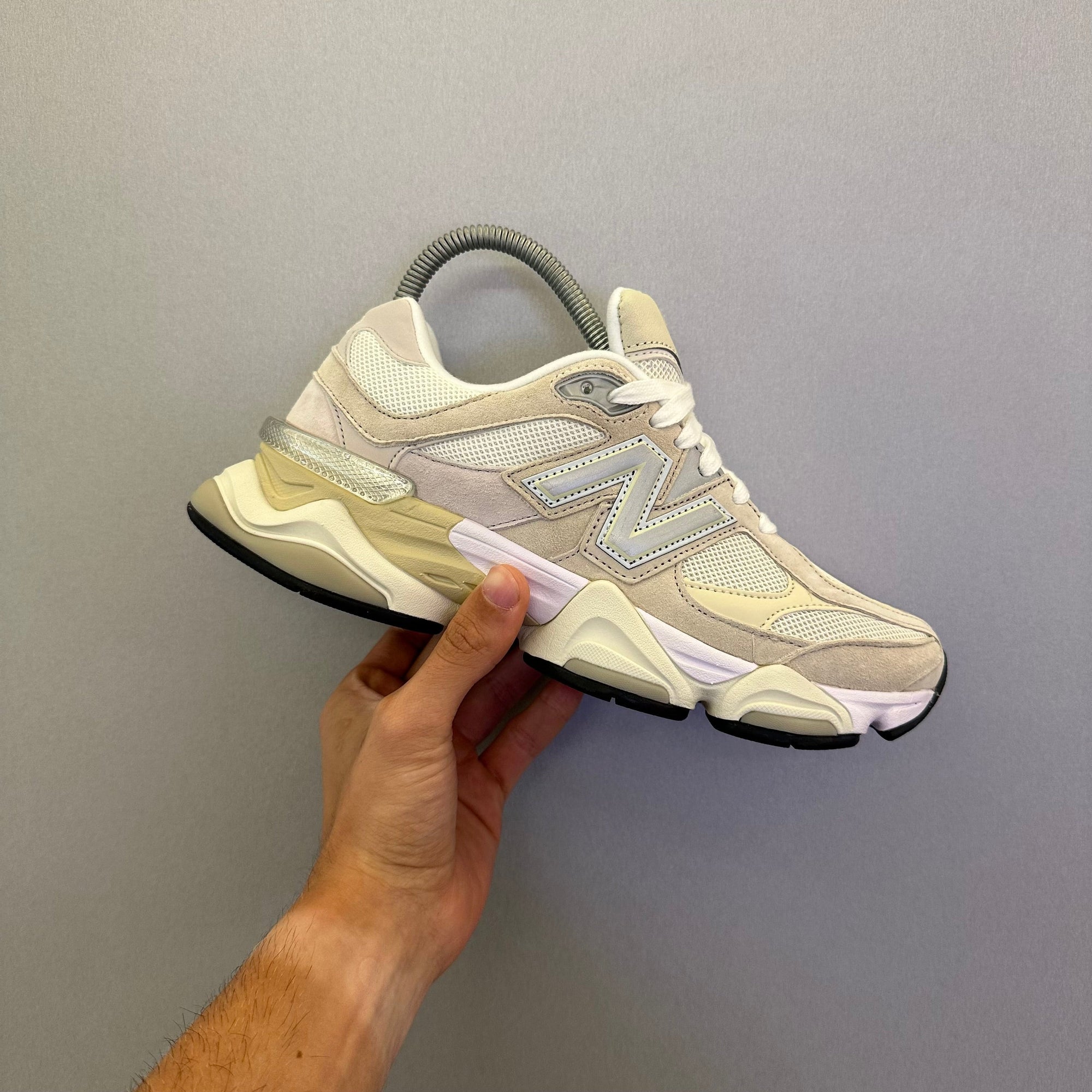 New Balance 9060 Moonbeam Sea Salt (Pronta Entrega)