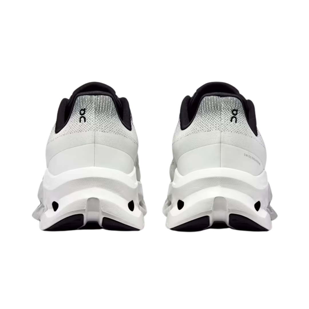 Cloudtilt Black | Ivory