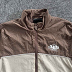 Conjunto Synaworld 'Syna Logo' Shell Marrom/Bege
