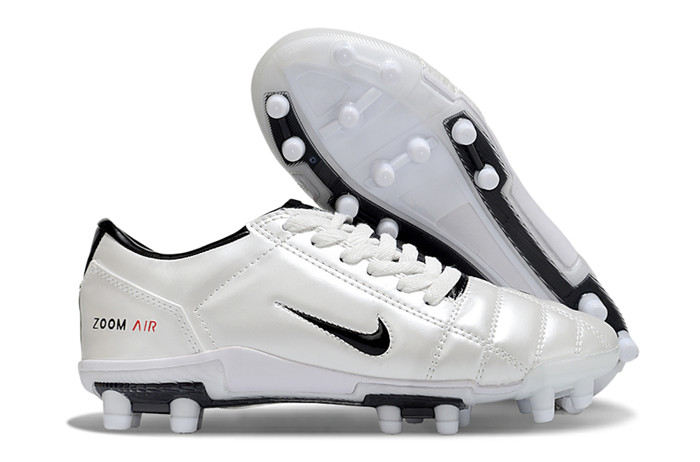 Chuteira Nike Total 90 FG