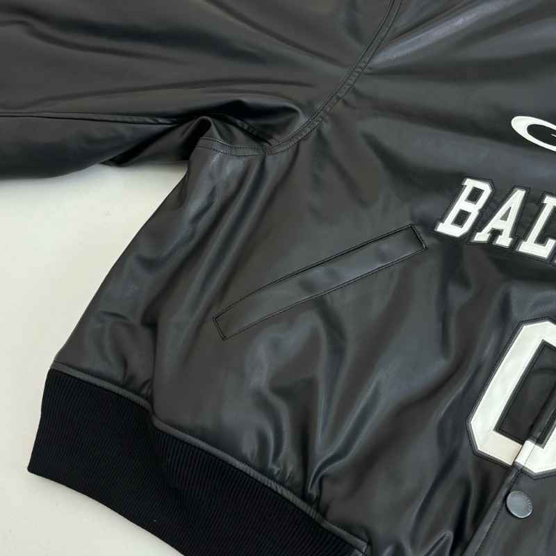 Jaqueta Balenciaga Basketball Bomber Leather Black