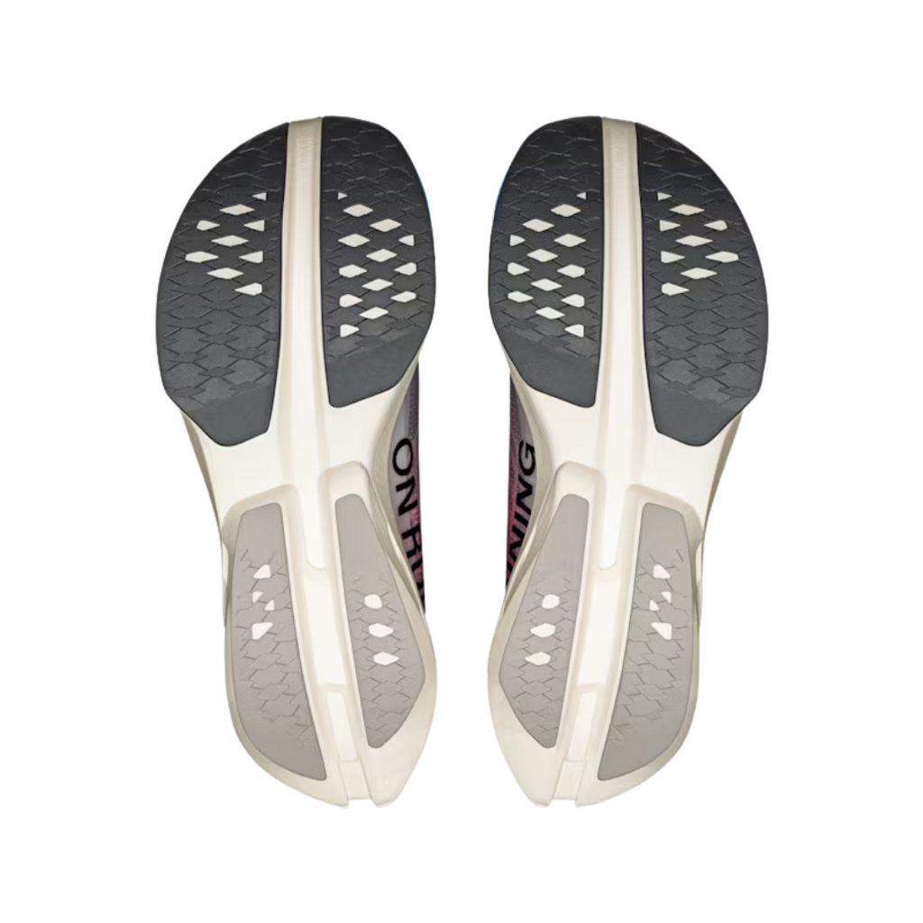 Cloudboom Strike White | Horizon