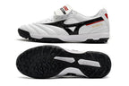 Chuteira Mizuno Morelia II Sala Classic Society–Clássico