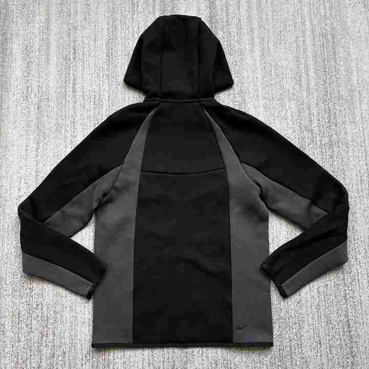 Jaqueta Nike Tech Fleece Pro Wear Preta