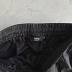 Conjunto Trapstar Irongate Football Tracksuit Preto/Cinza
