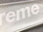 Calça Supreme Satin Appliqué Cinza