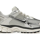 Nike Zoom Vomero 5 Photon Dust Metallic Silver