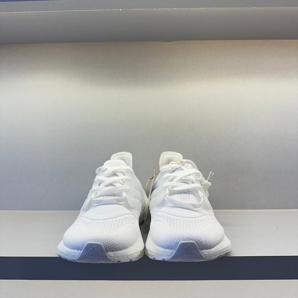 Adidas UltraBoost 22 Triple White (Pronta Entrega)