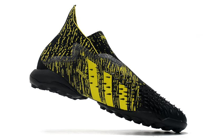 Chuteira Predator Freak 1 Society–Exclusivo