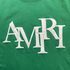 Camiseta Amiri Staggered Logo Verde
