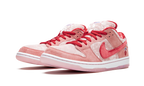 Nike SB Dunk Low Strangelove